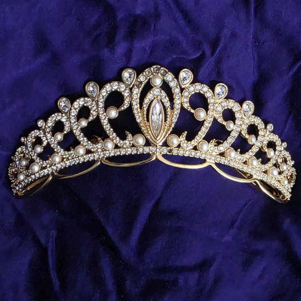 Vintage Swarovski Crystal Crown Tiara Gold Tone Faux Pearls Princess Prom Bride